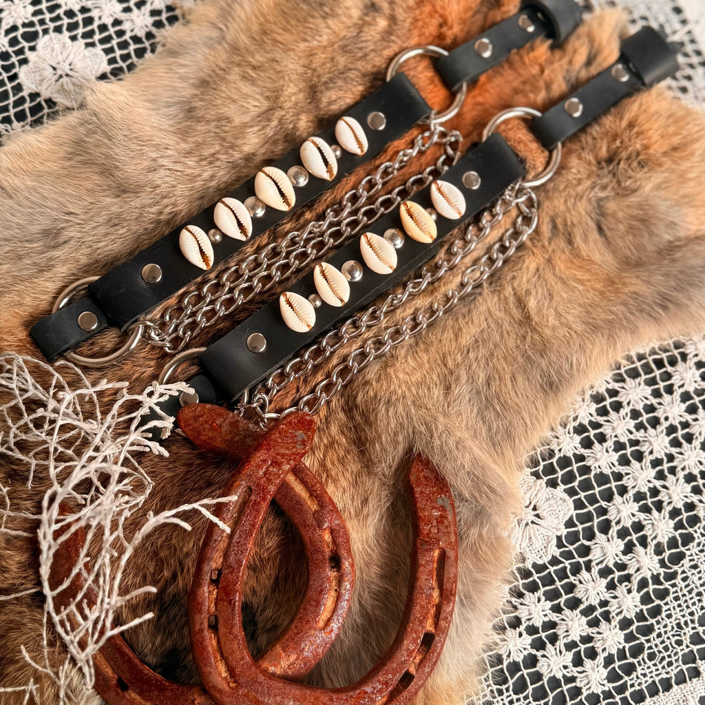 Black Artisan Leather Bootstraps - Hags & Hides