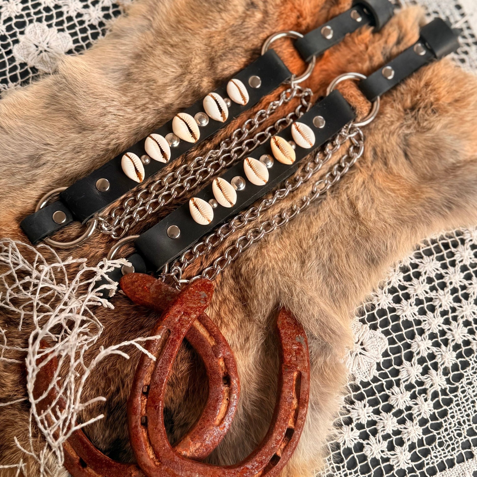 Black Artisan Leather Bootstraps - Hags & Hides